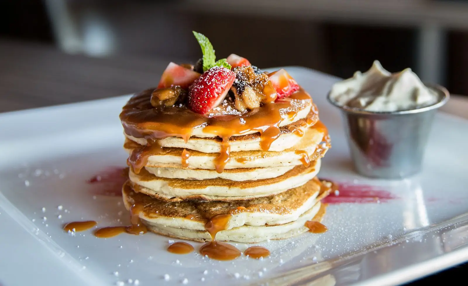 Pancakes mit Beeren